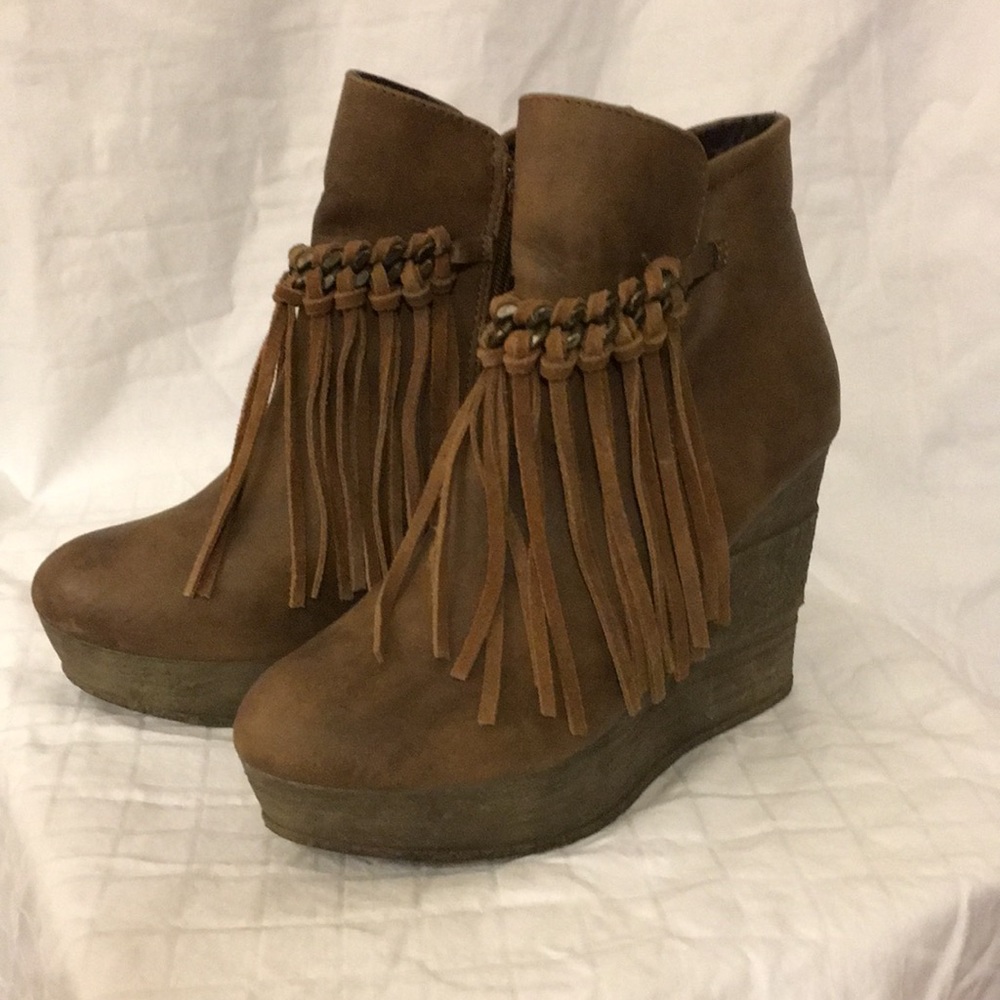 Sbicca Zepp Wedge Boot Brown
